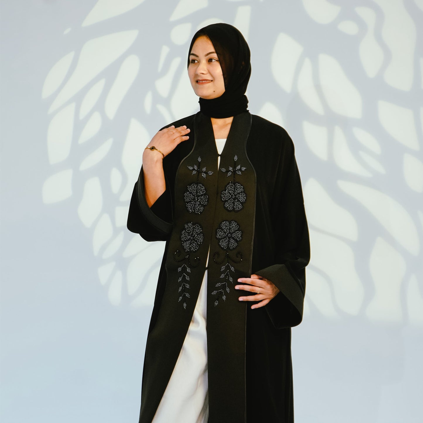 Two-Piece Luxury Black Floral Decorated Abaya